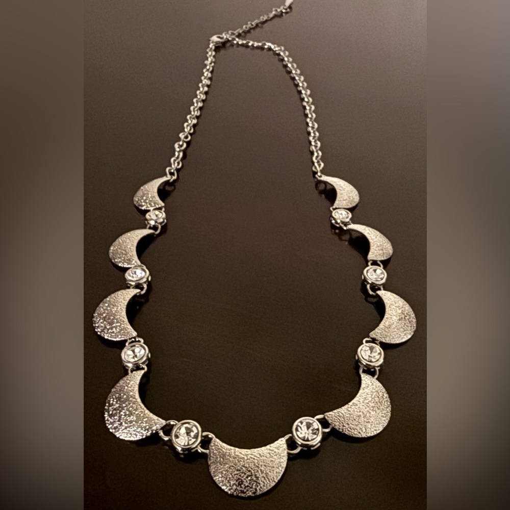 Elegant Silver Crescent Necklace | Dainty Minimalist Crystal Statement Jewelry - Picture 3 of 7